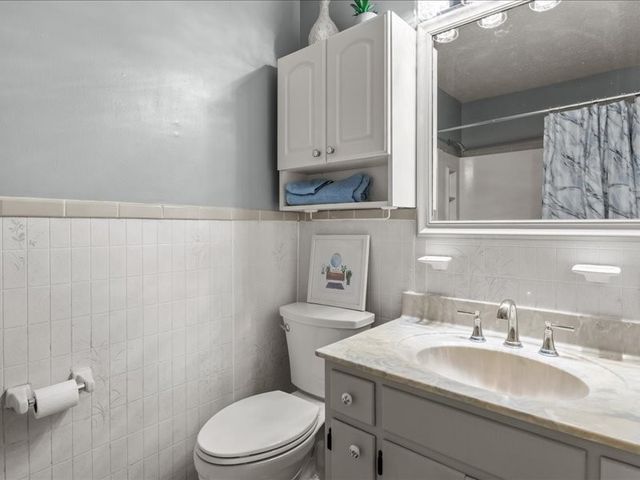 108 Sherry Ln, Dickson, TN 37055