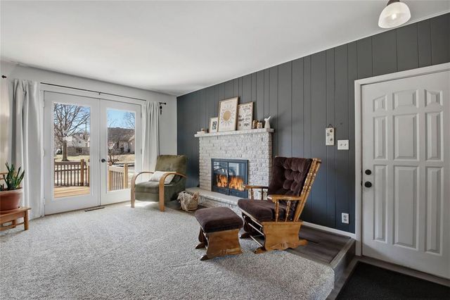 822 Lee Street, Eau Claire, WI 54701
