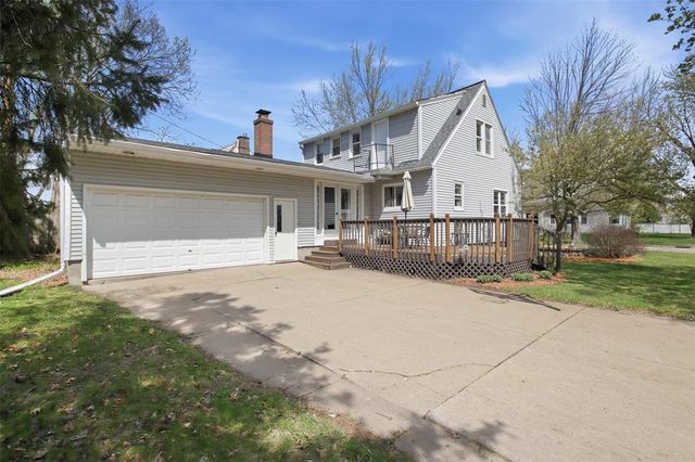 822 Lee Street, Eau Claire, WI 54701