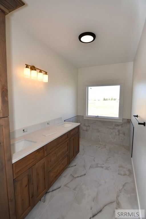 Image 18 of property listing at 4143 E 206 N, Rigby, ID 83442