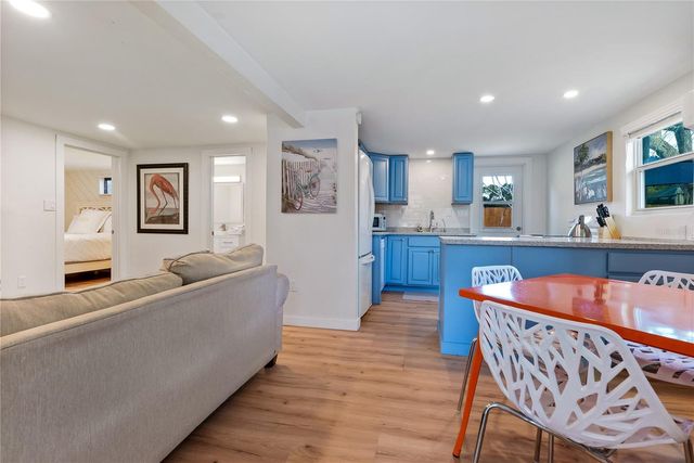 2311 WALDEMERE STREET B, Sarasota, FL 34239