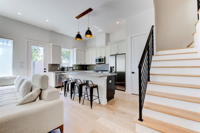 4514 Old Yale Street C, Houston, TX 77018