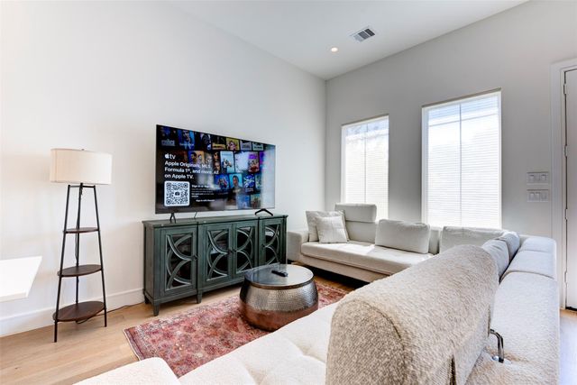 4514 Old Yale Street C, Houston, TX 77018