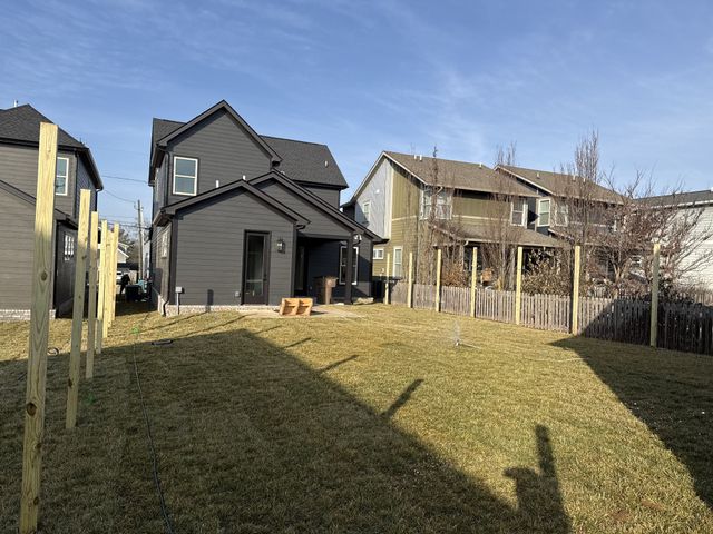 502 Eastboro Dr, Nashville, TN 37209