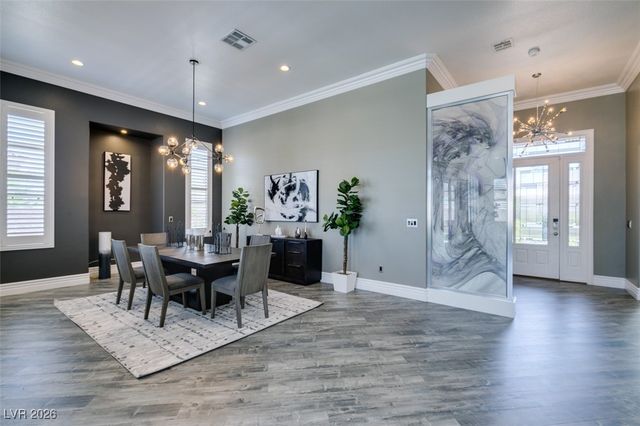 394 Highland Hills Court, Las Vegas, NV 89148