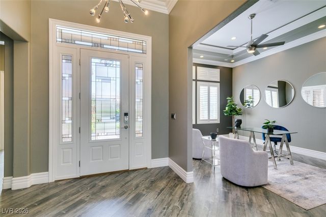 394 Highland Hills Court, Las Vegas, NV 89148