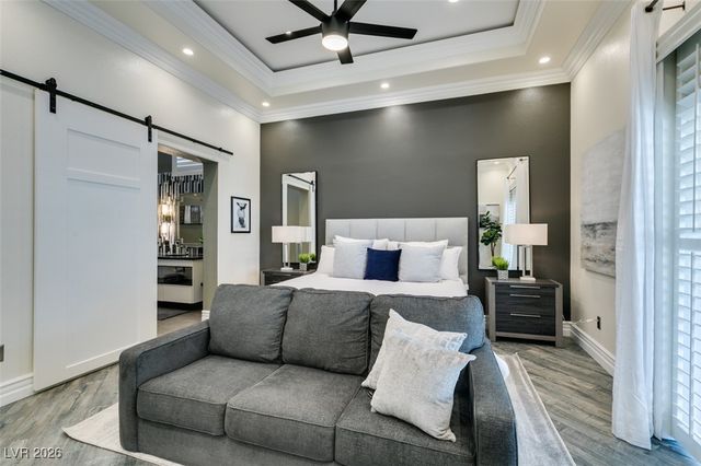 394 Highland Hills Court, Las Vegas, NV 89148