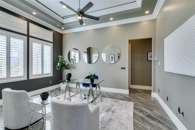 394 Highland Hills Court, Las Vegas, NV 89148