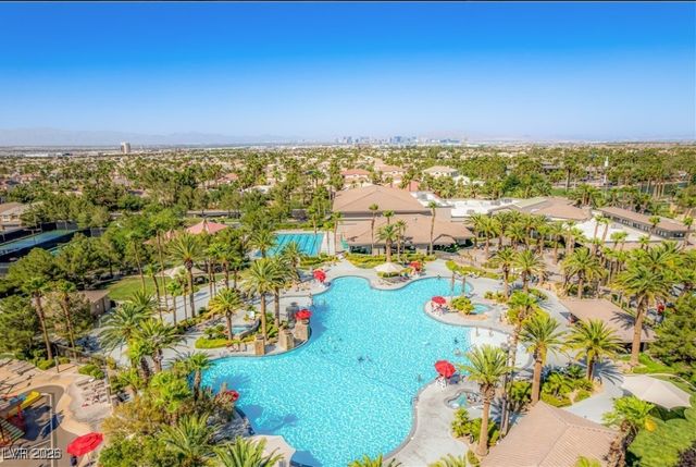 394 Highland Hills Court, Las Vegas, NV 89148