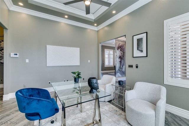 394 Highland Hills Court, Las Vegas, NV 89148