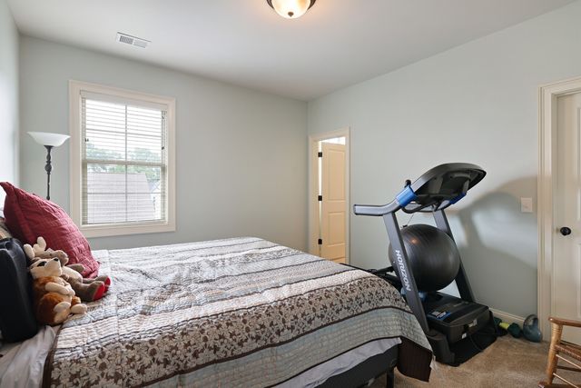 7045 Silver Fox St, Smyrna, TN 37167