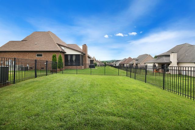 7045 Silver Fox St, Smyrna, TN 37167