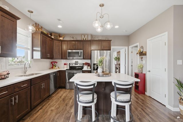 423 Northfield Rd., Manhattan, KS 66502