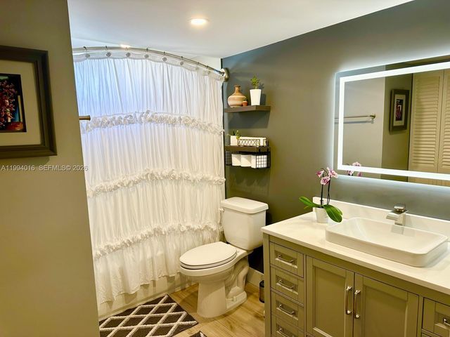 505 E Dania Beach Blvd 4-3J, Dania Beach, FL 33004