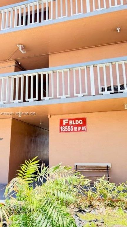 18555 NE 14th Avenue 615A, Miami, FL 33179