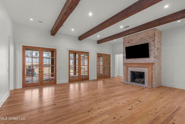 103 Cherry Laurel Lane, Ridgeland, MS 39157