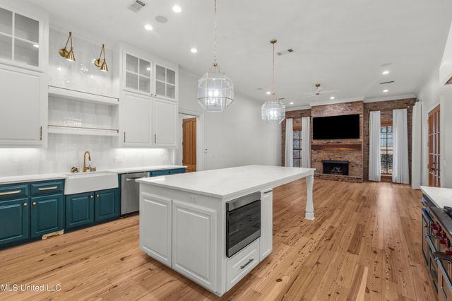 103 Cherry Laurel Lane, Ridgeland, MS 39157