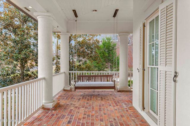 103 Cherry Laurel Lane, Ridgeland, MS 39157