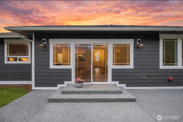 127 Sunrise View Avenue, Sequim, WA 98382