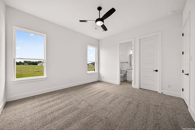 302 Venado Oaks, Castroville, TX 78009