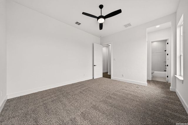 302 Venado Oaks, Castroville, TX 78009