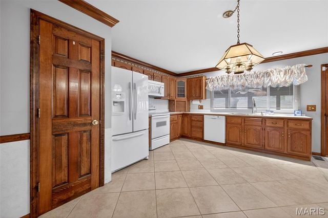 3701 Harmann Estates Drive, Bridgeton, MO 63044