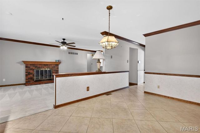 3701 Harmann Estates Drive, Bridgeton, MO 63044