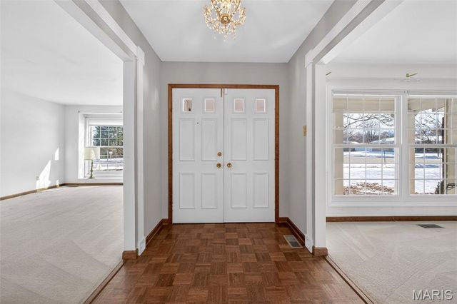 3701 Harmann Estates Drive, Bridgeton, MO 63044