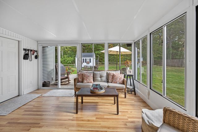 140 Edgewood Circle, Southington, CT 06489
