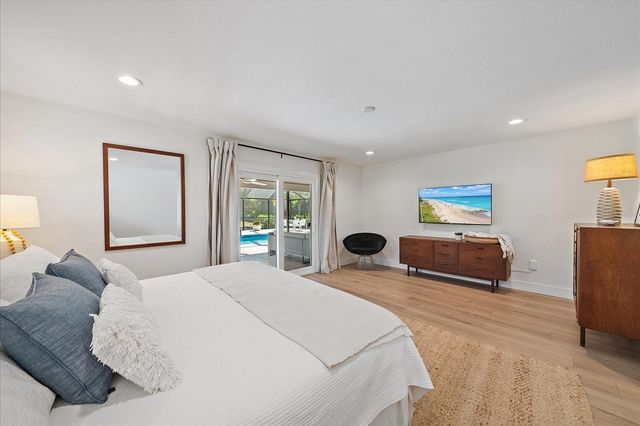 4640 SAN SIRO DRIVE, Sarasota, FL 34235