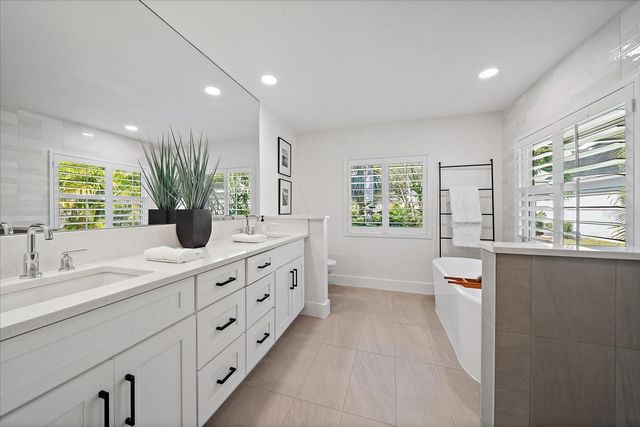 4640 SAN SIRO DRIVE, Sarasota, FL 34235