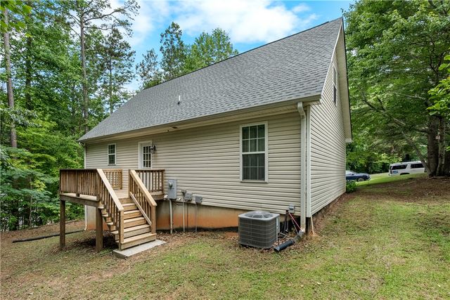 116 Jamlette Drive, Walhalla, SC 29691