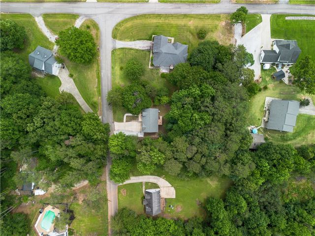 116 Jamlette Drive, Walhalla, SC 29691