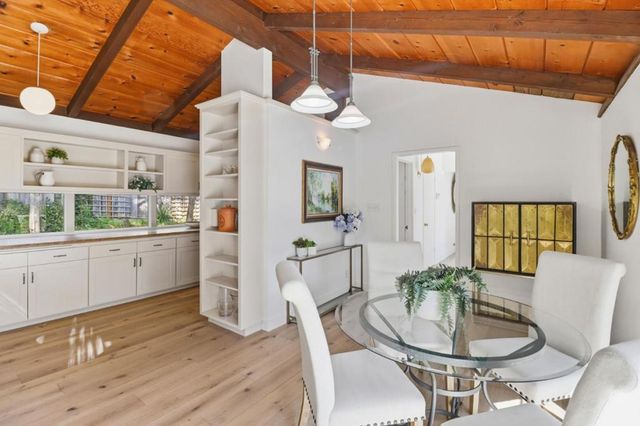 108 Santa Maria Avenue, Portola Valley, CA 94028