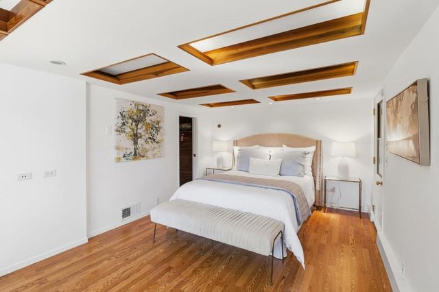 108 Santa Maria Avenue, Portola Valley, CA 94028