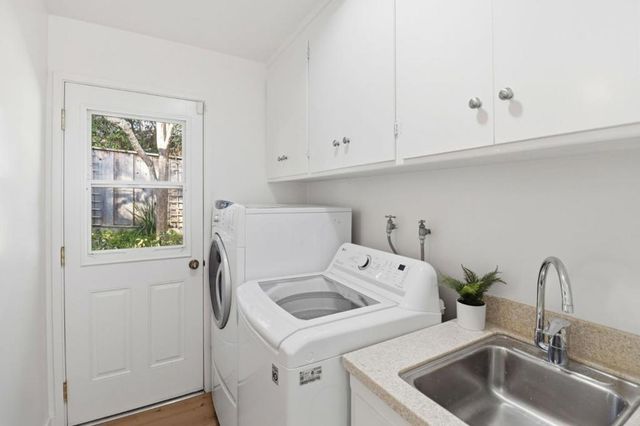 108 Santa Maria Avenue, Portola Valley, CA 94028