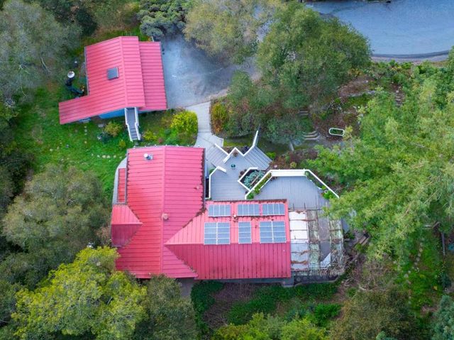 108 Santa Maria Avenue, Portola Valley, CA 94028