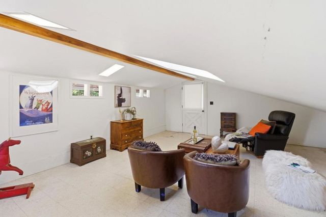 108 Santa Maria Avenue, Portola Valley, CA 94028