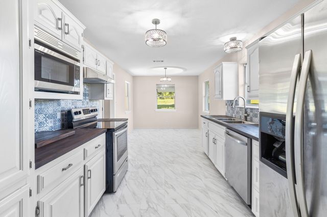 1654 CR 2411, Canton, TX 75103