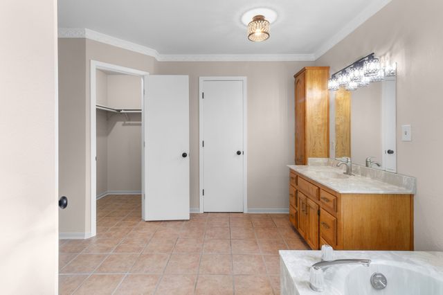 1654 CR 2411, Canton, TX 75103