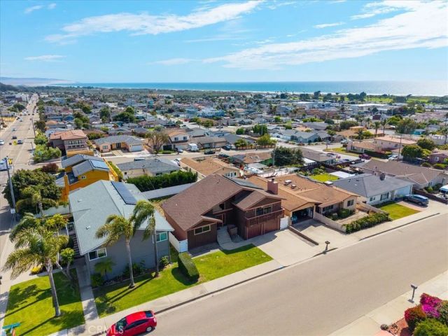 360 Ocean View Avenue, Grover Beach, CA 93433