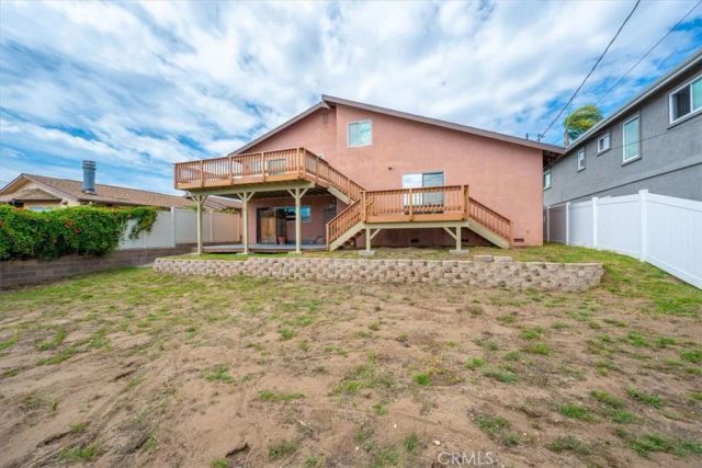 360 Ocean View Avenue, Grover Beach, CA 93433