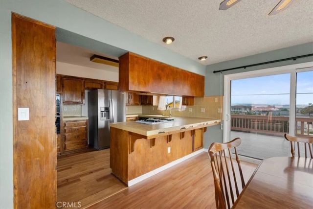 360 Ocean View Avenue, Grover Beach, CA 93433