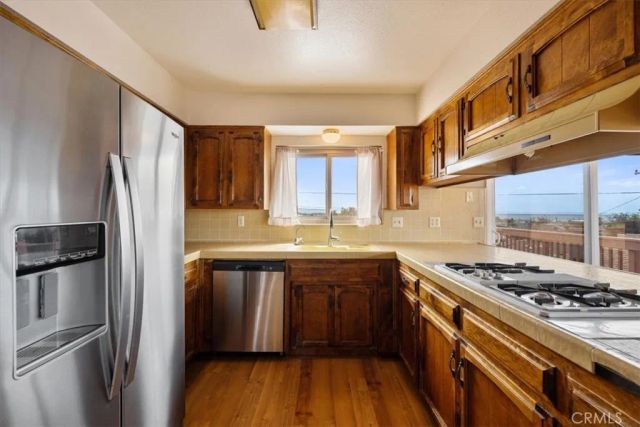 360 Ocean View Avenue, Grover Beach, CA 93433