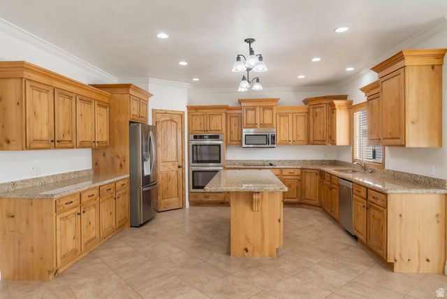 1817 W MASON DR, Riverton, UT 84065