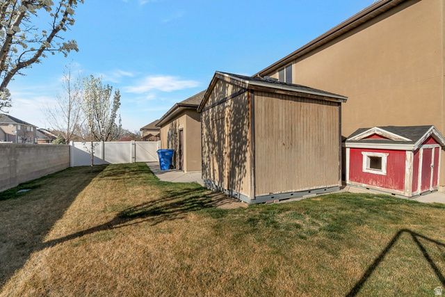 1817 W MASON DR, Riverton, UT 84065