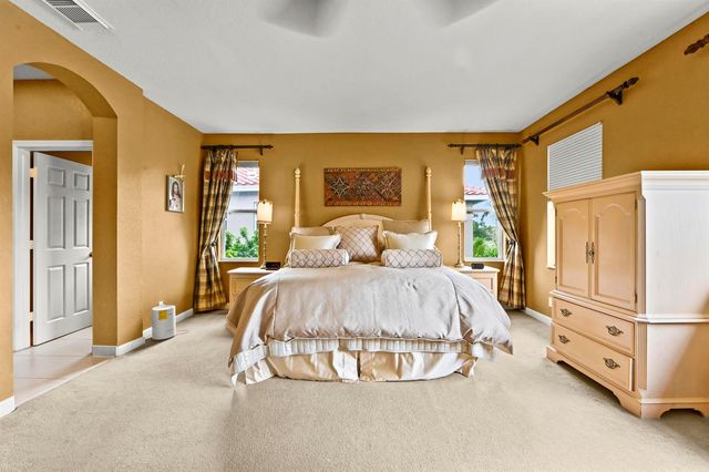 458 Cresta Circle, West Palm Beach, FL 33413
