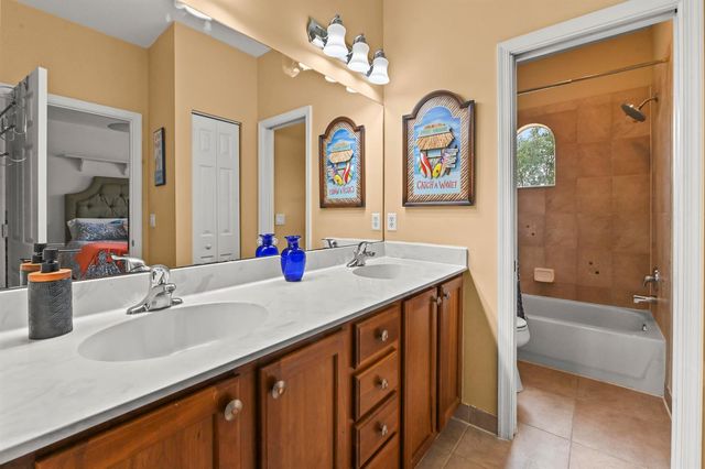 458 Cresta Circle, West Palm Beach, FL 33413
