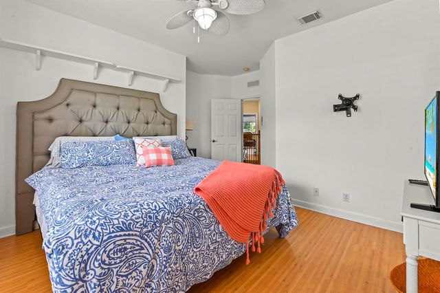 458 Cresta Circle, West Palm Beach, FL 33413