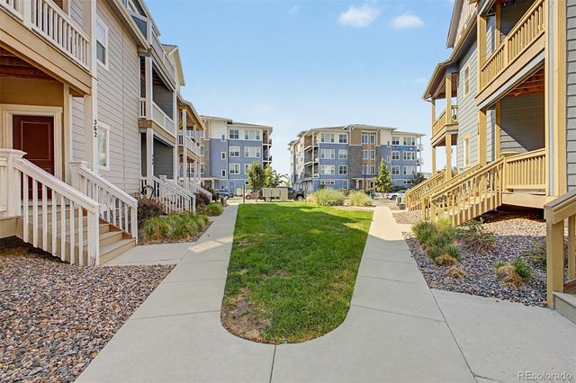 566 W Amherst Avenue, Englewood, CO 80110